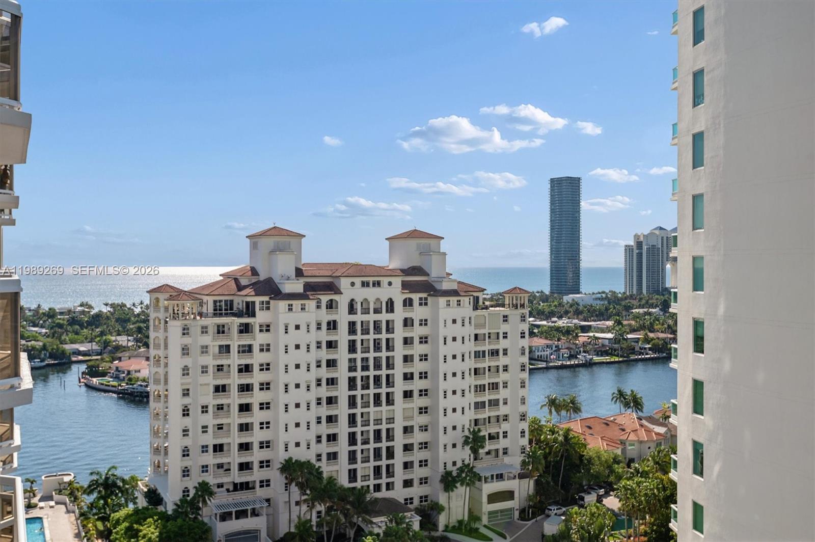 20185 E Country Club Dr # 1805