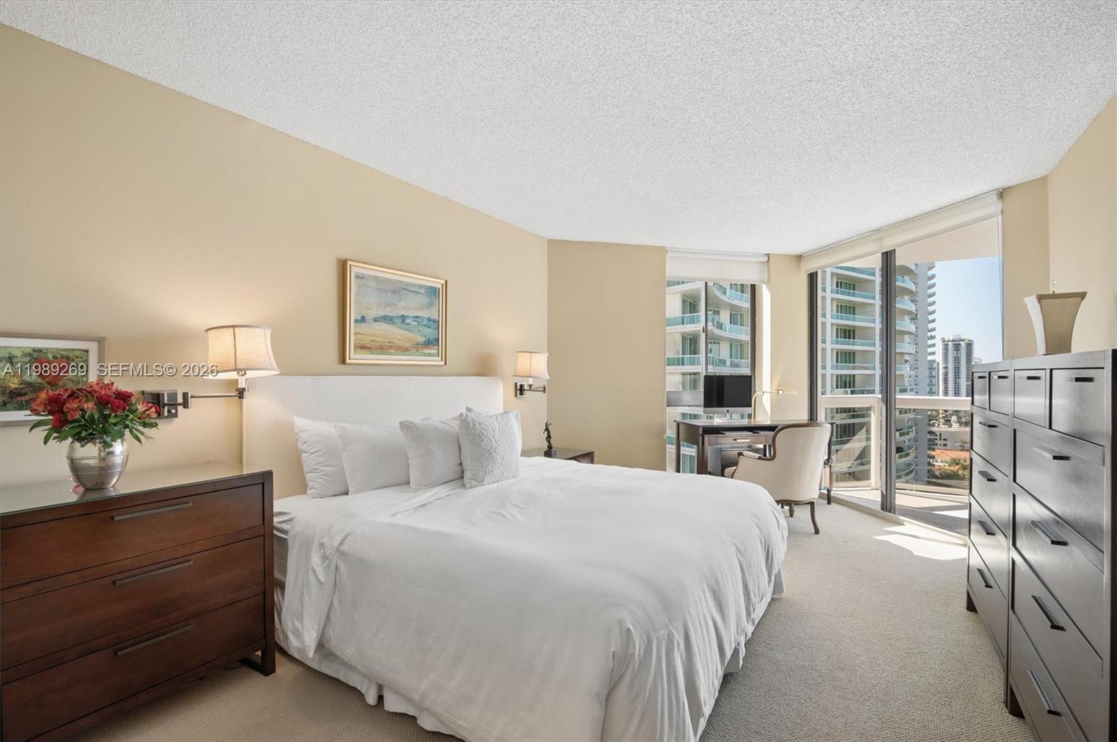 20185 E Country Club Dr # 1805