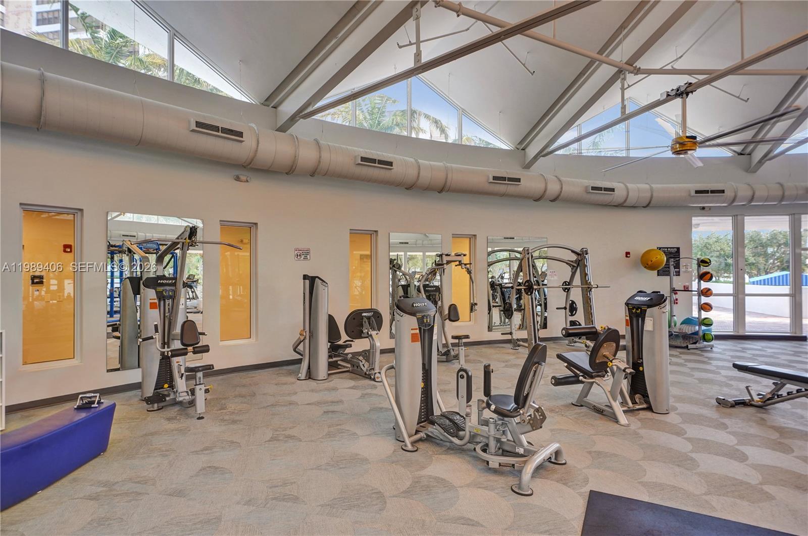2500 Parkview Dr # 808