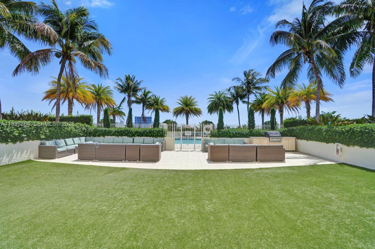 3000 Coral Way # 1114