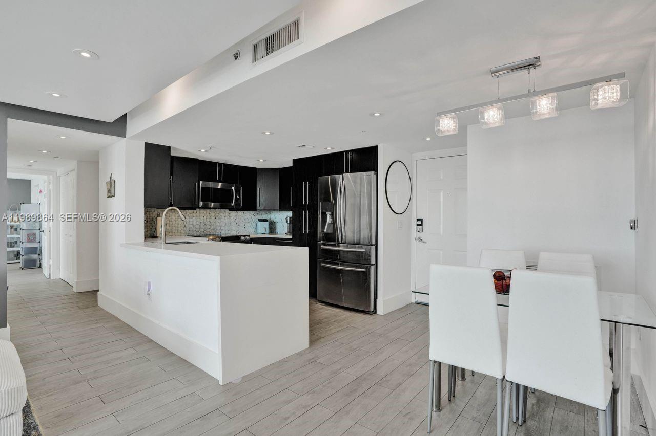 3000 Coral Way # 1114