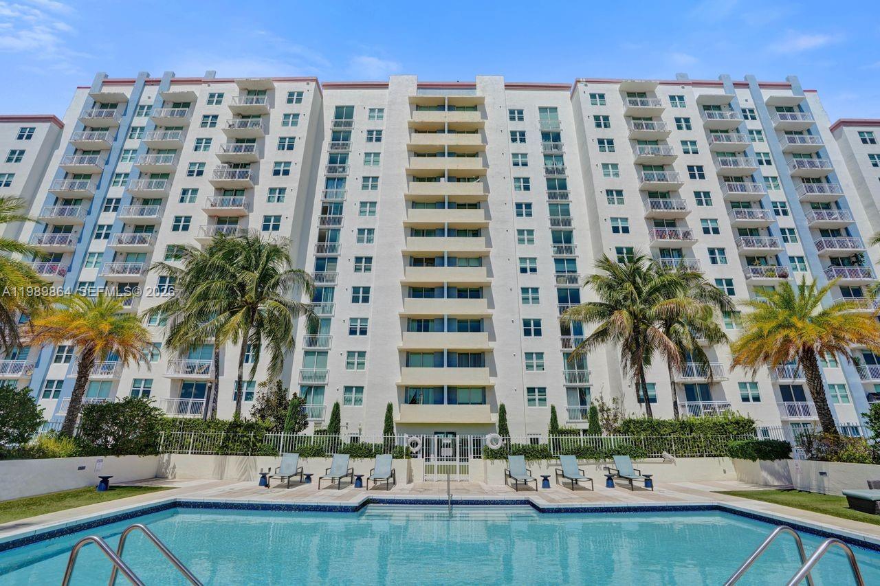 3000 Coral Way # 1114