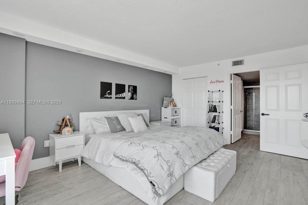 3000 Coral Way # 1114