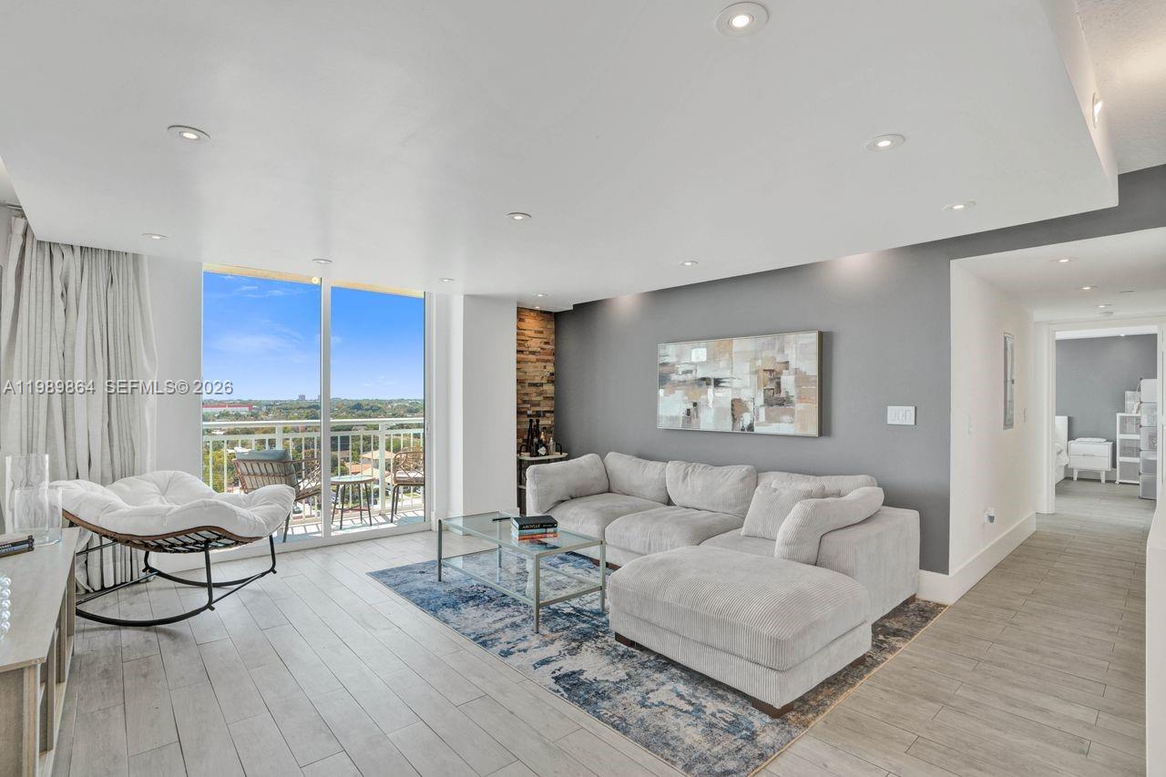 3000 Coral Way # 1114