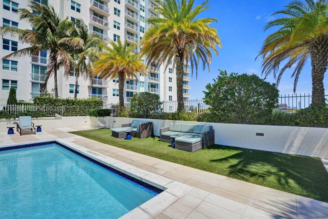 3000 Coral Way # 1114