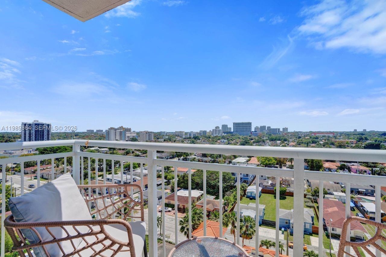 3000 Coral Way # 1114