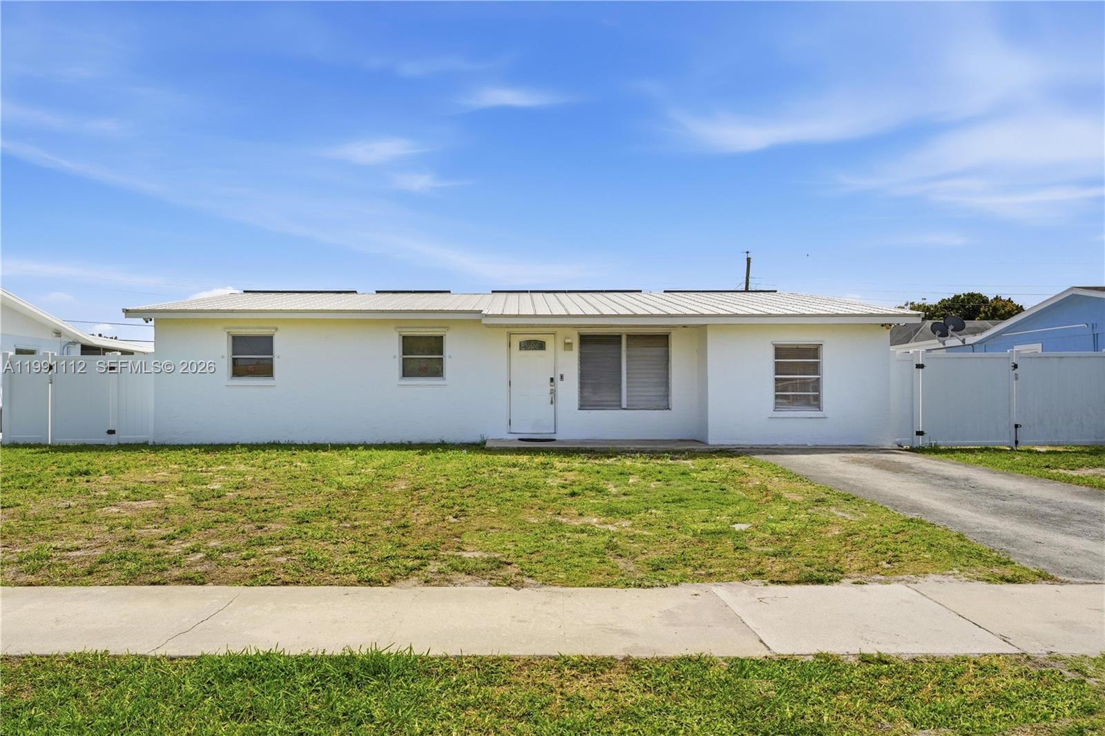 3352 Taconic Dr