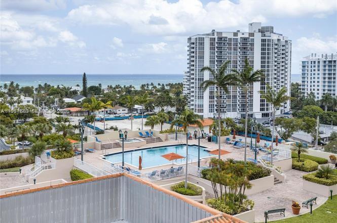 3020 NE 32nd Ave # 1013