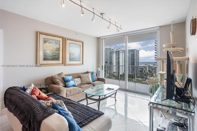 3020 NE 32nd Ave # 1013