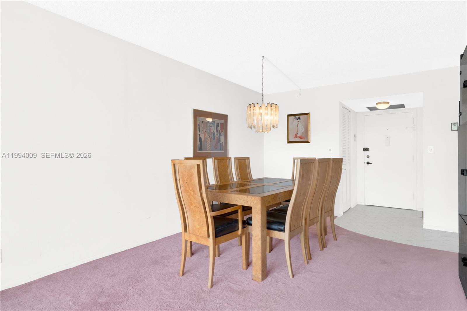 1000 Parkview Dr # 822