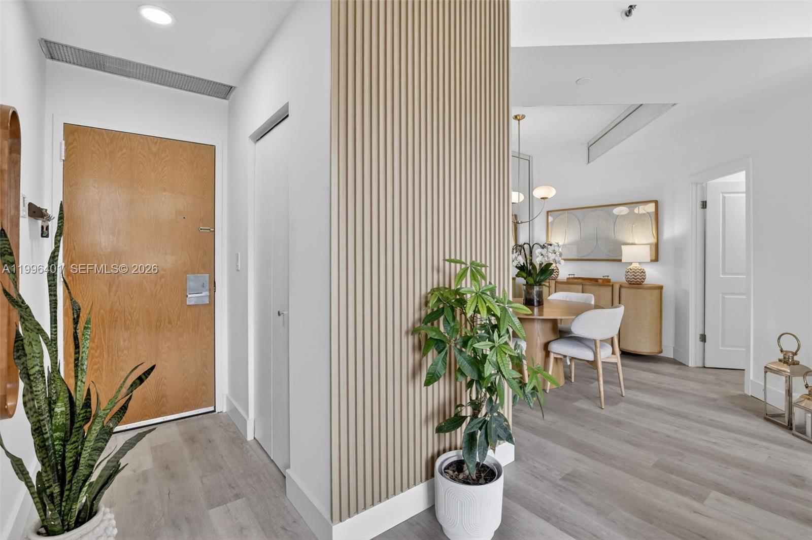 20185 E Country Club Dr # 204