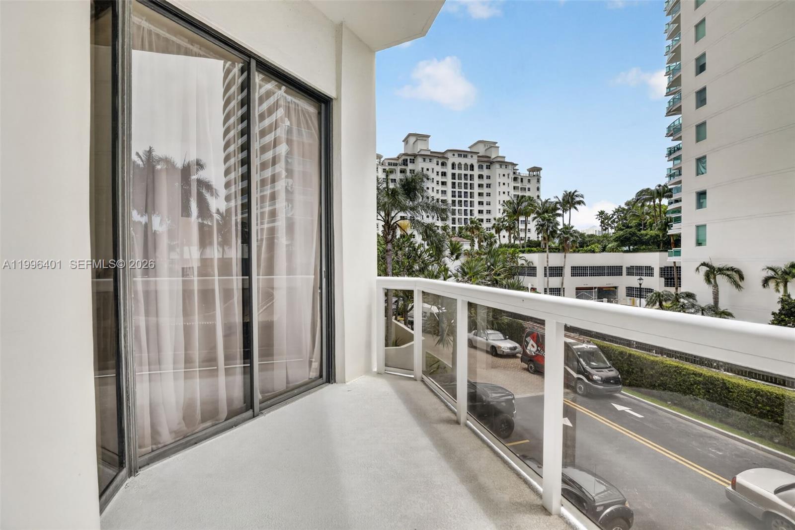 20185 E Country Club Dr # 204