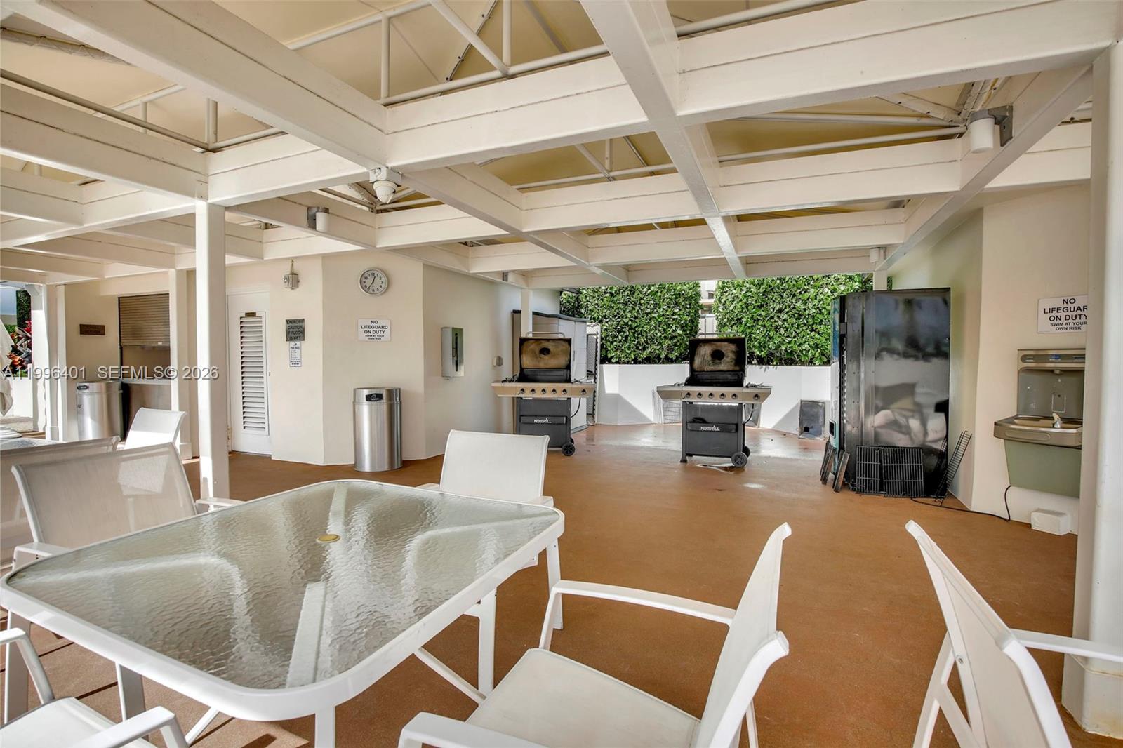 20185 E Country Club Dr # 204