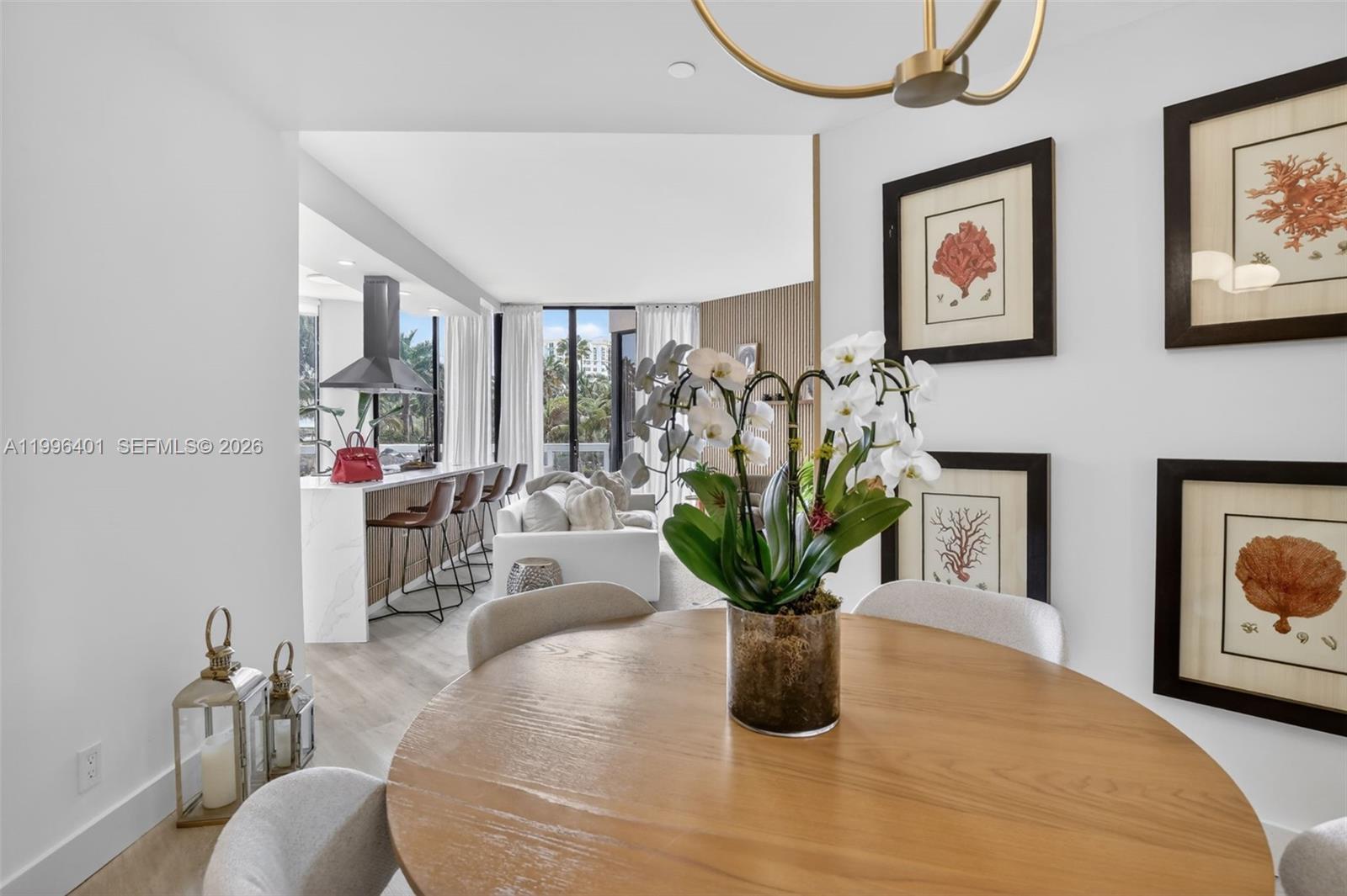 20185 E Country Club Dr # 204