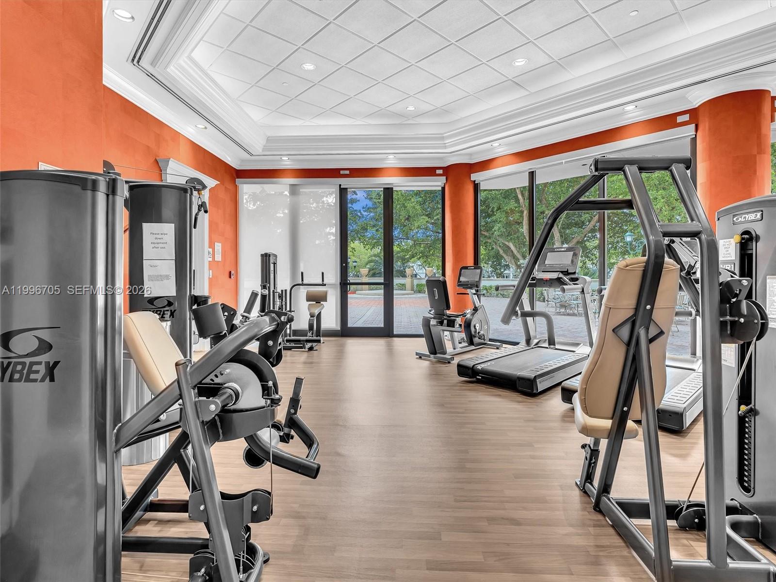 2000 Island Blvd # 1203