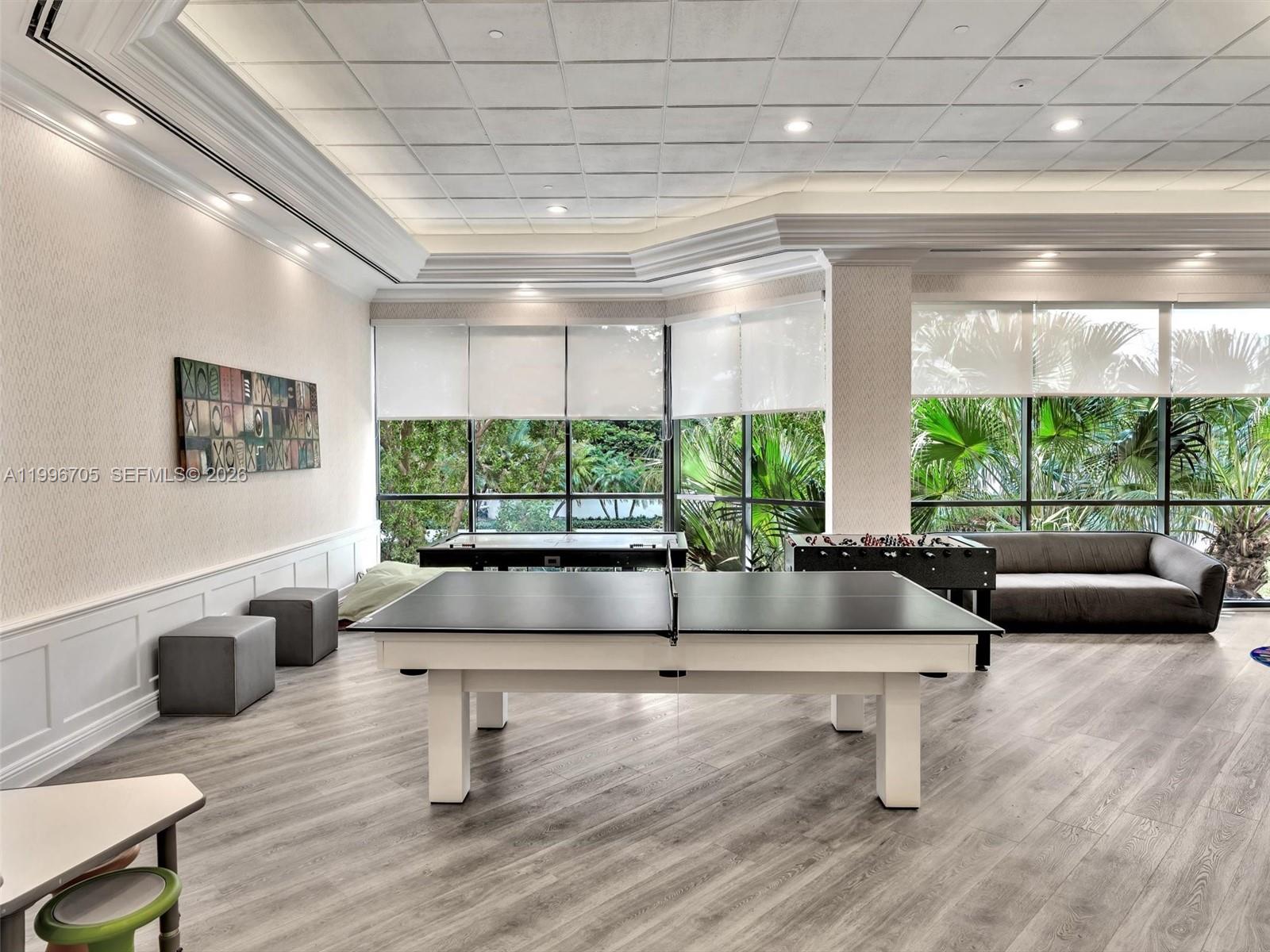 2000 Island Blvd # 1203