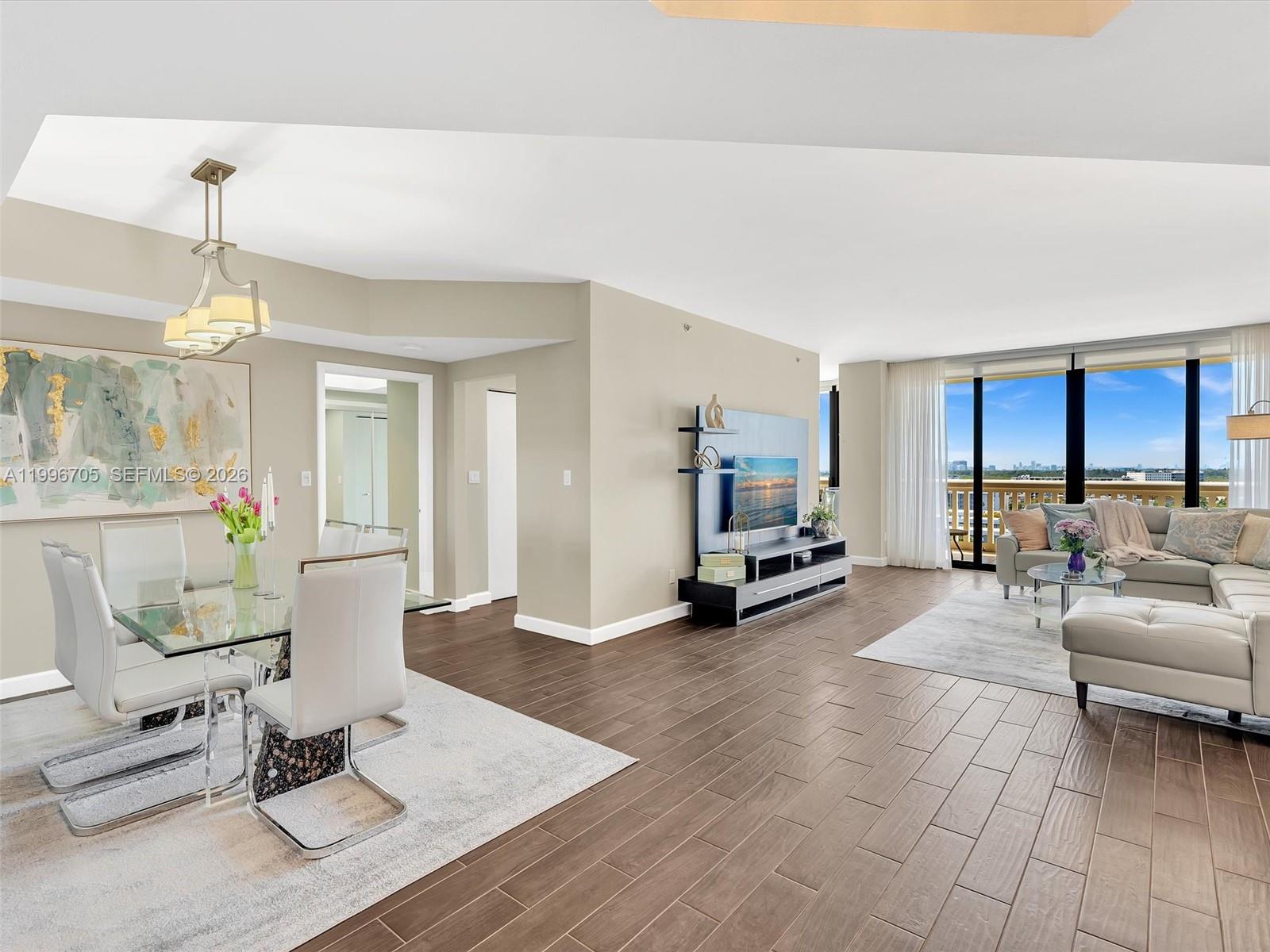 2000 Island Blvd # 1203