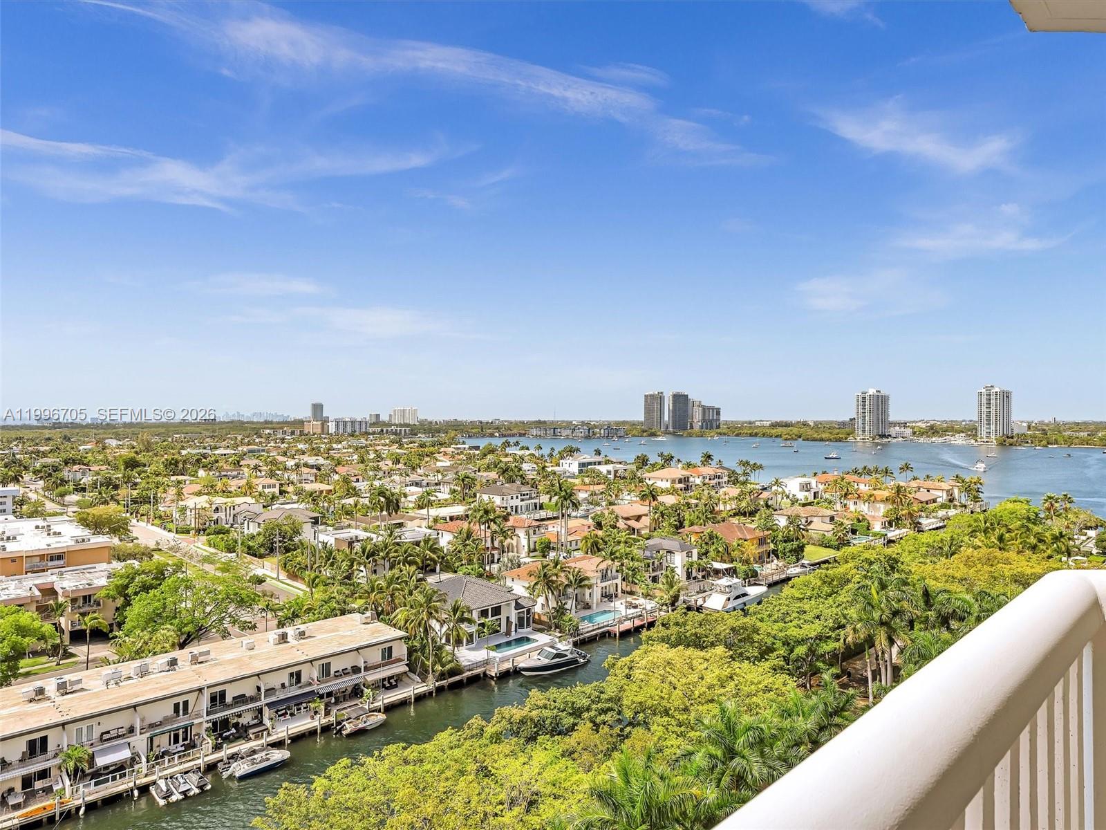 2000 Island Blvd # 1203