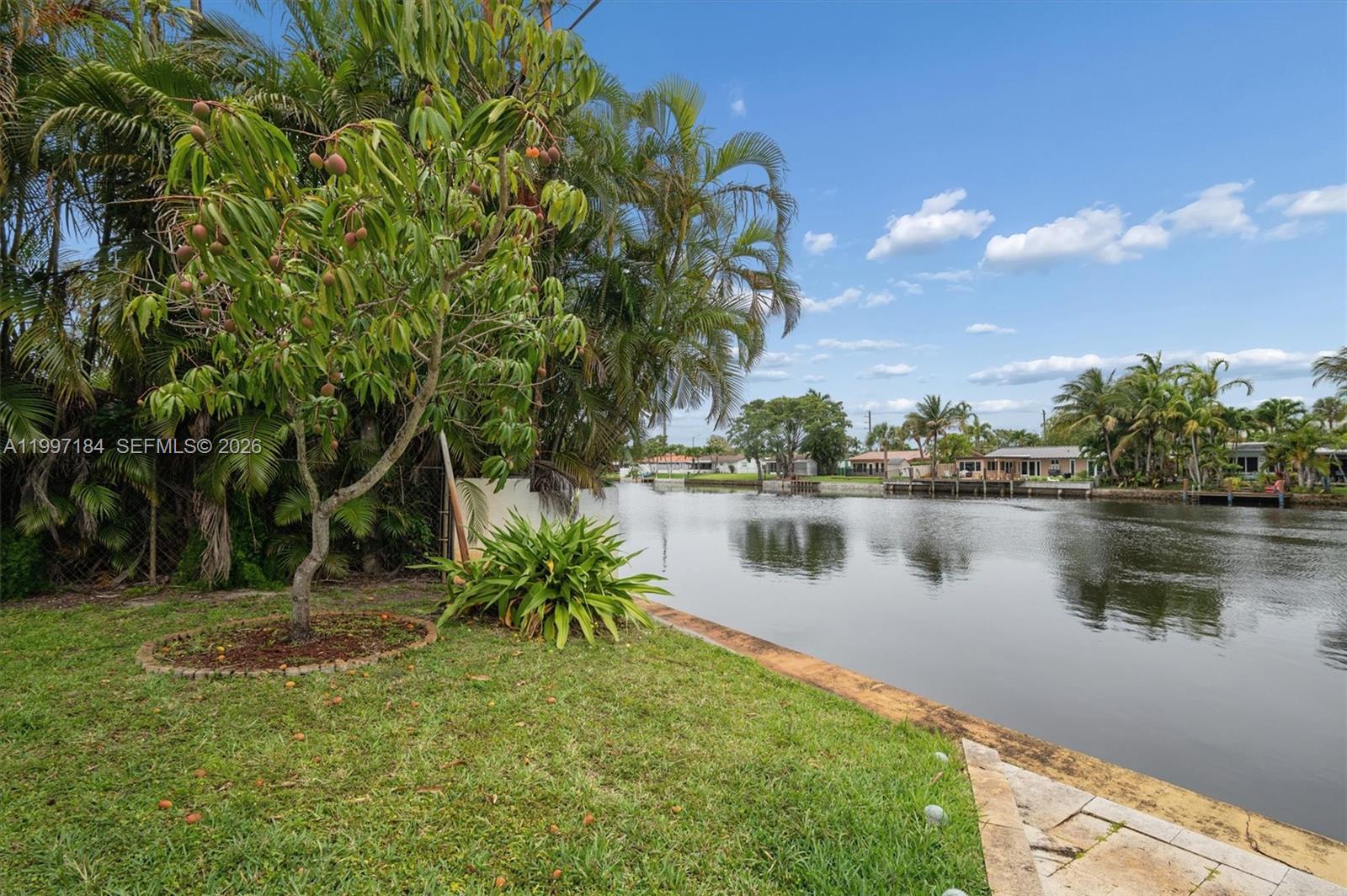 717 NW 30th St