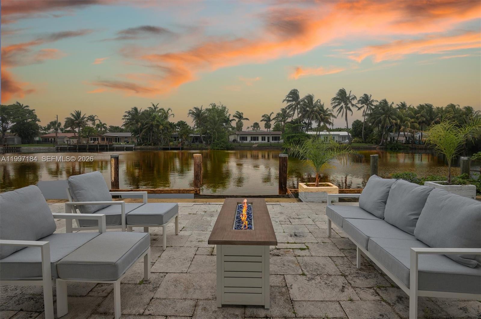 717 NW 30th St