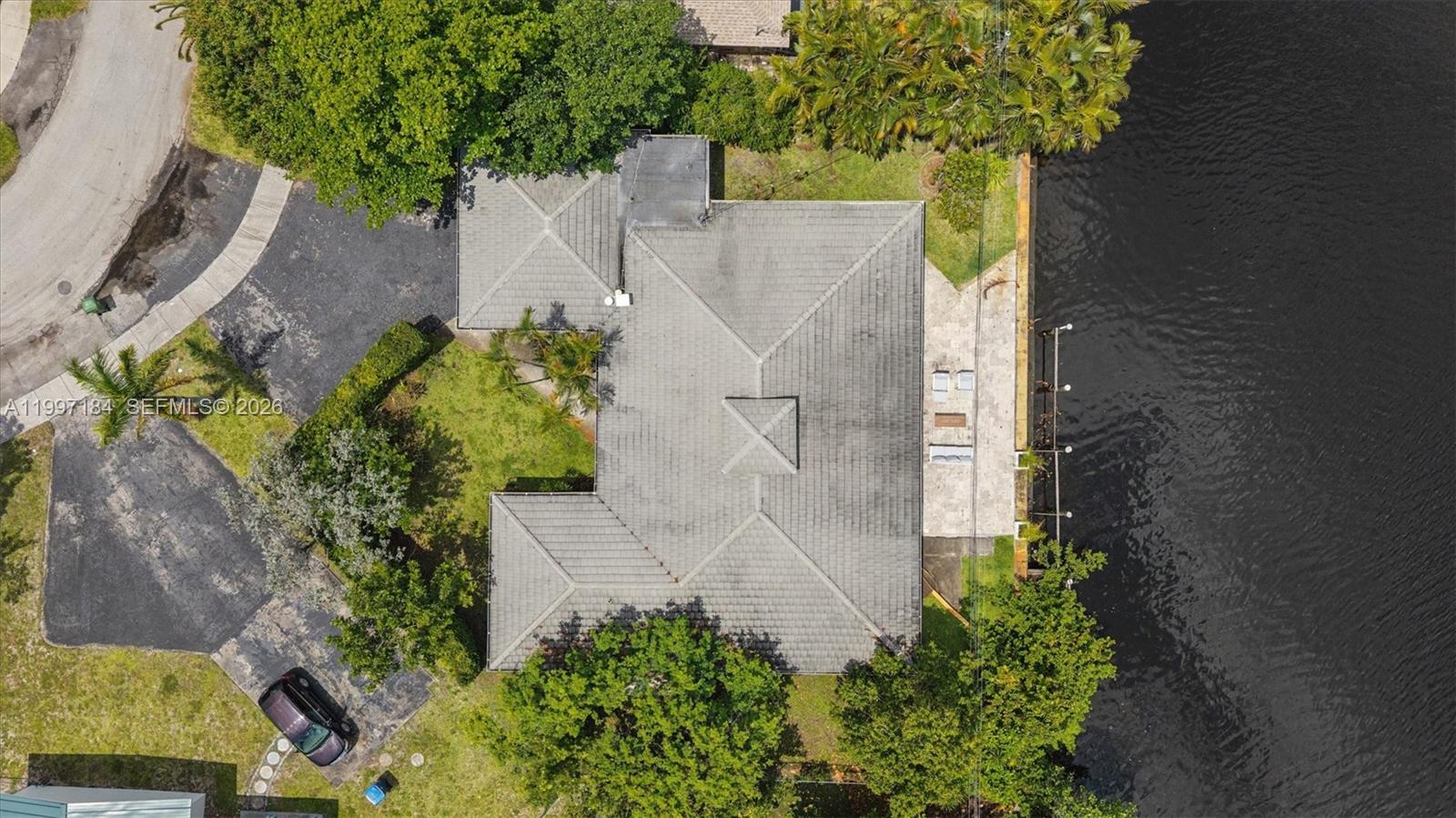 717 NW 30th St