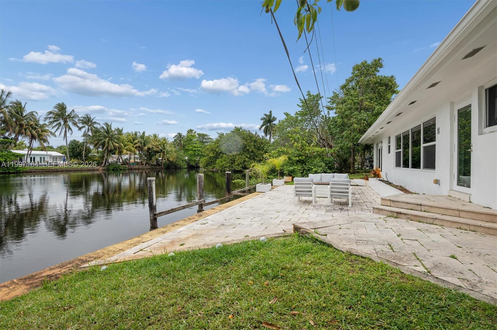 717 NW 30th St