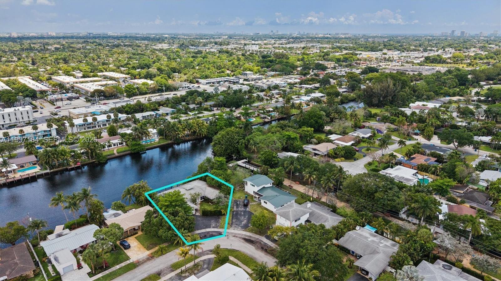 717 NW 30th St