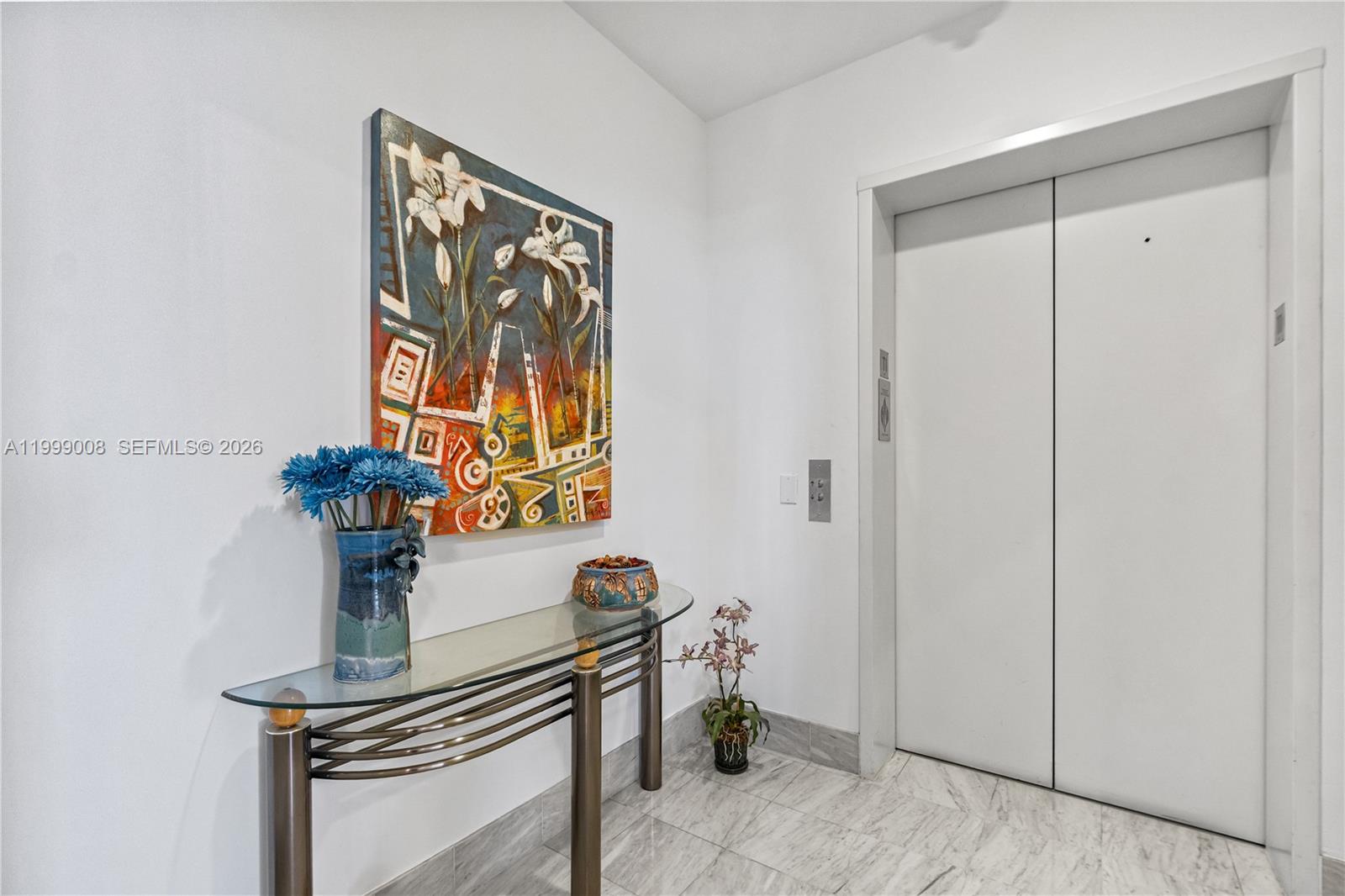 3802 NE 207th St # 2704