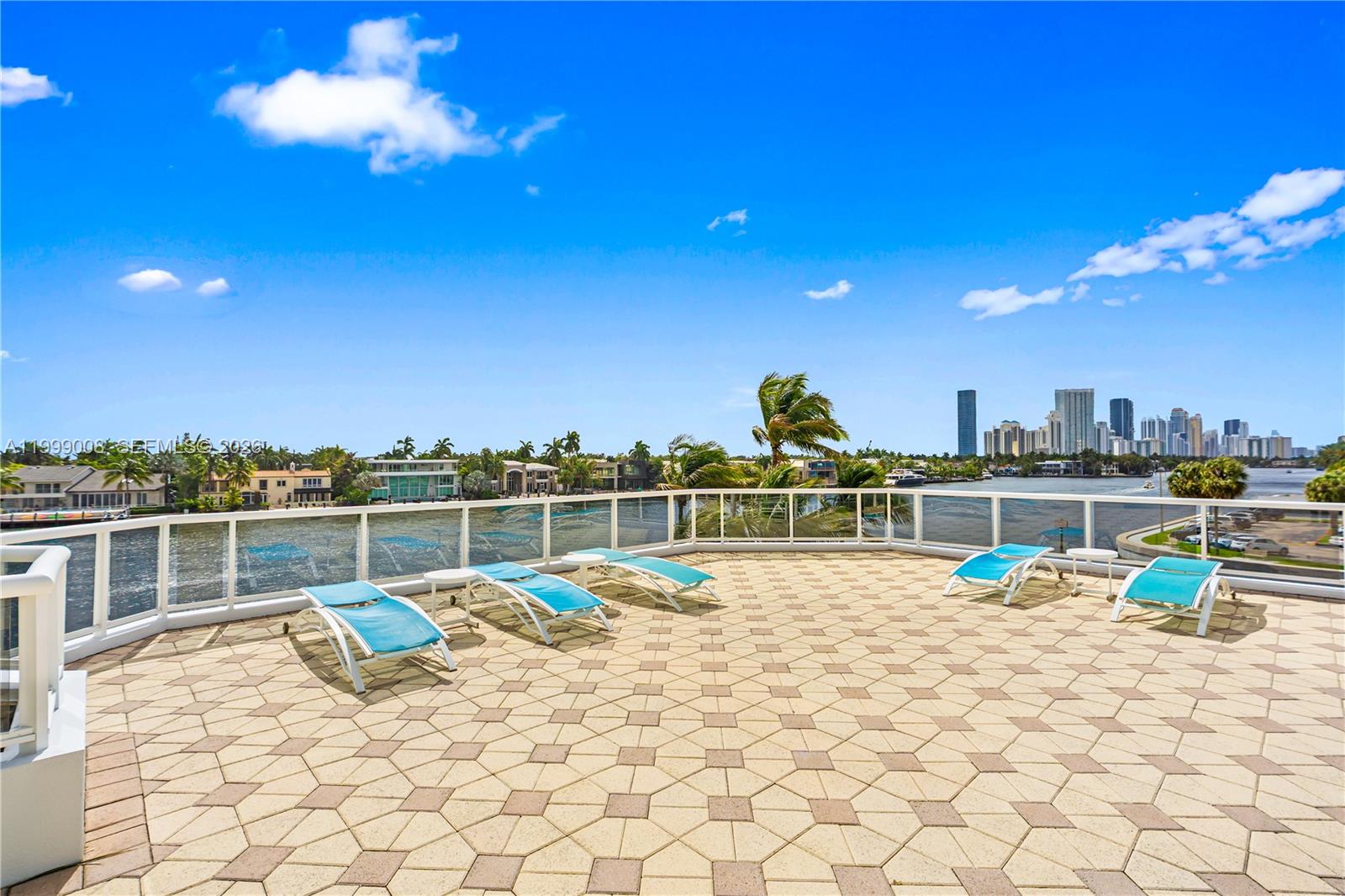 3802 NE 207th St # 2704