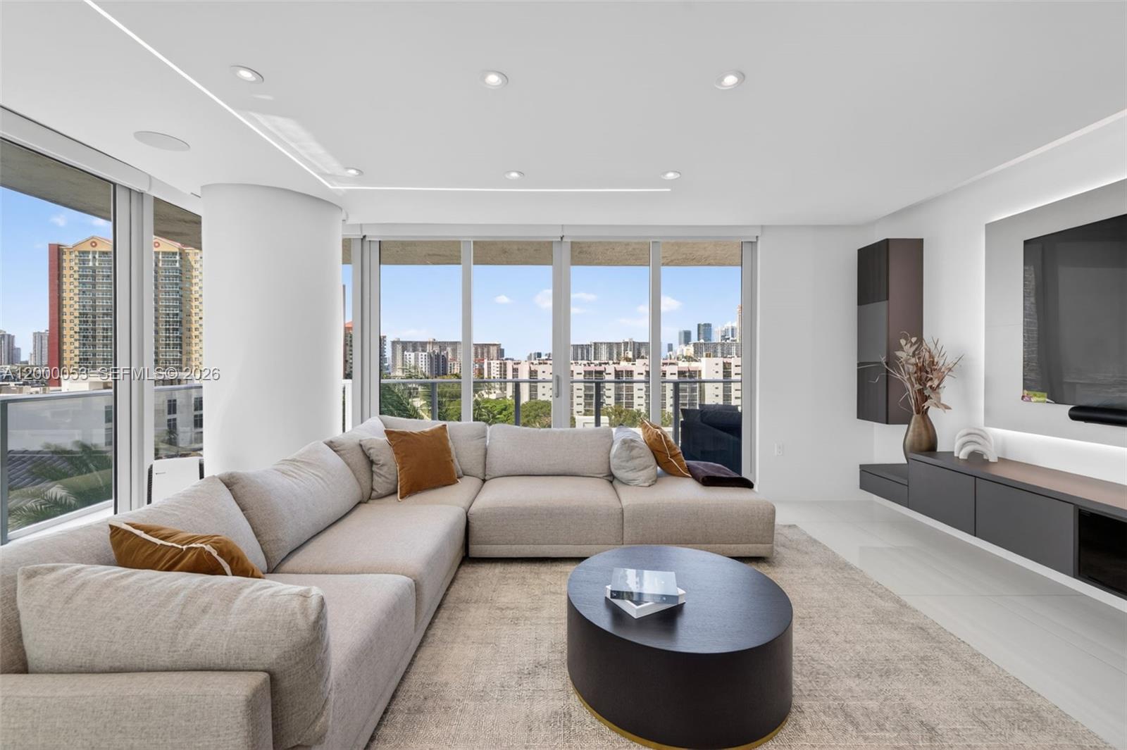 300 Sunny Isles Blvd # 807 Unit: 4-807