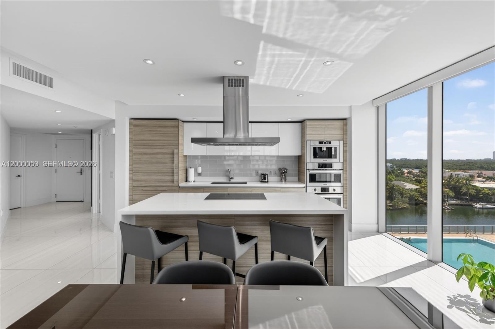 300 Sunny Isles Blvd # 807 Unit: 4-807