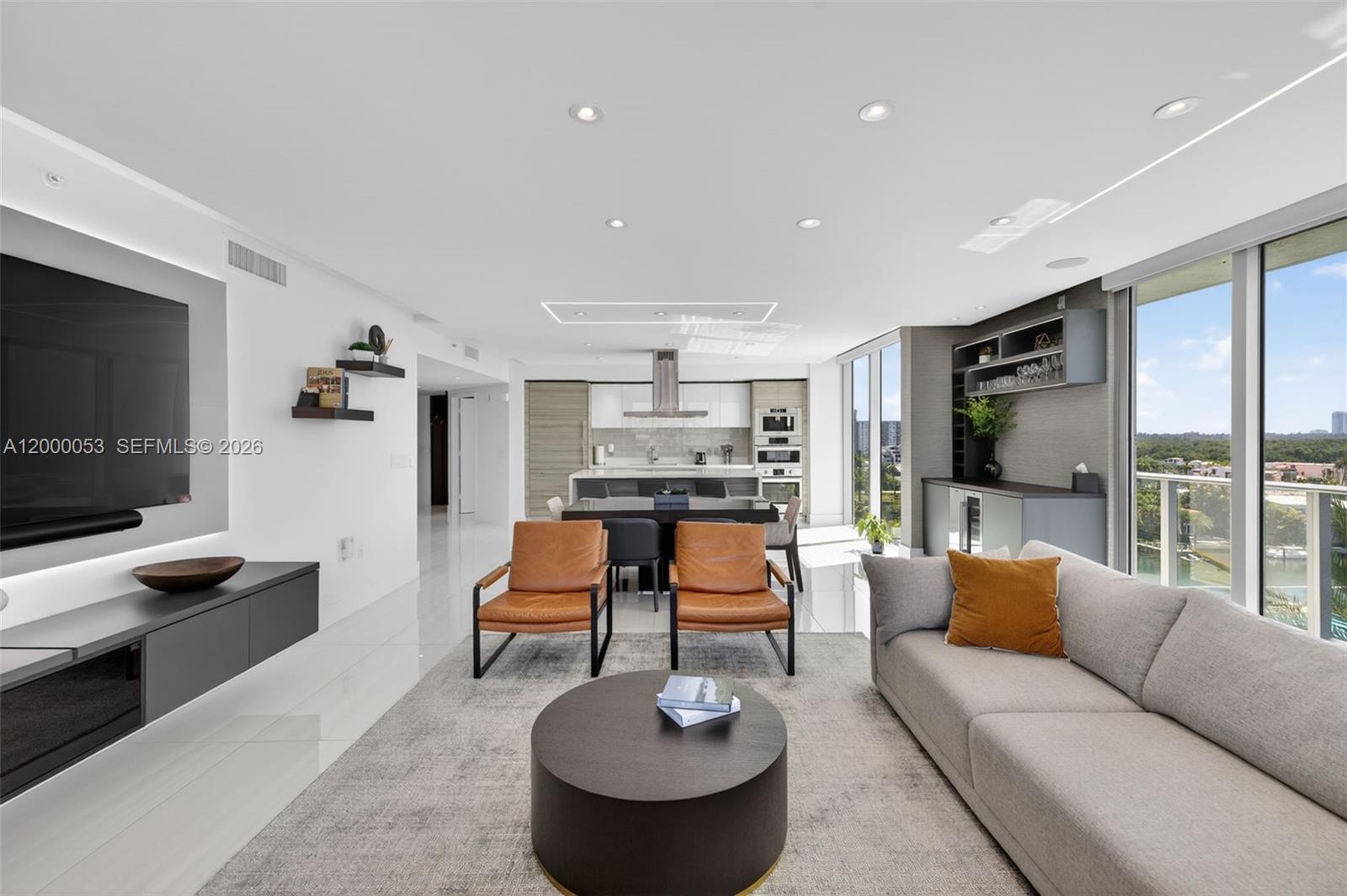 300 Sunny Isles Blvd # 807 Unit: 4-807