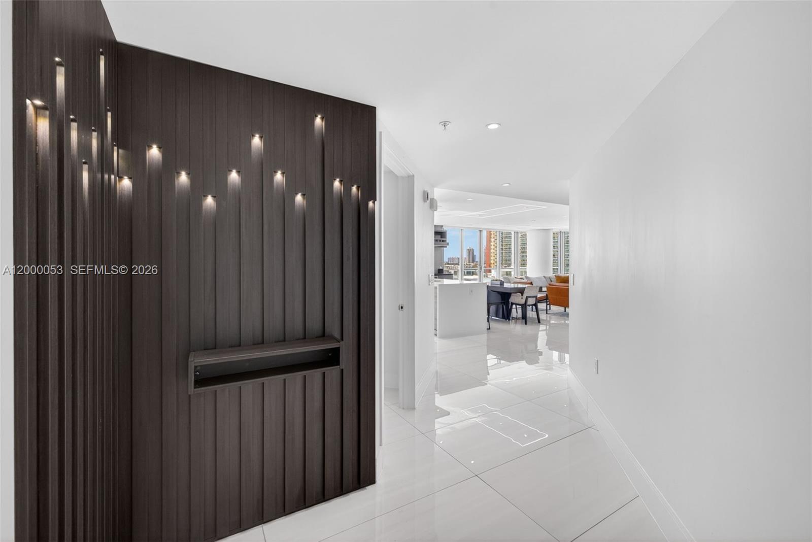 300 Sunny Isles Blvd # 807 Unit: 4-807