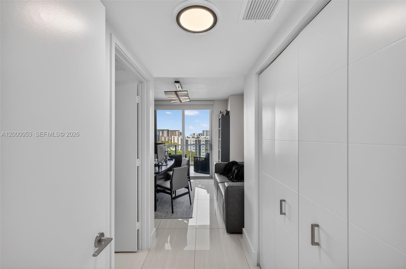 300 Sunny Isles Blvd # 807 Unit: 4-807