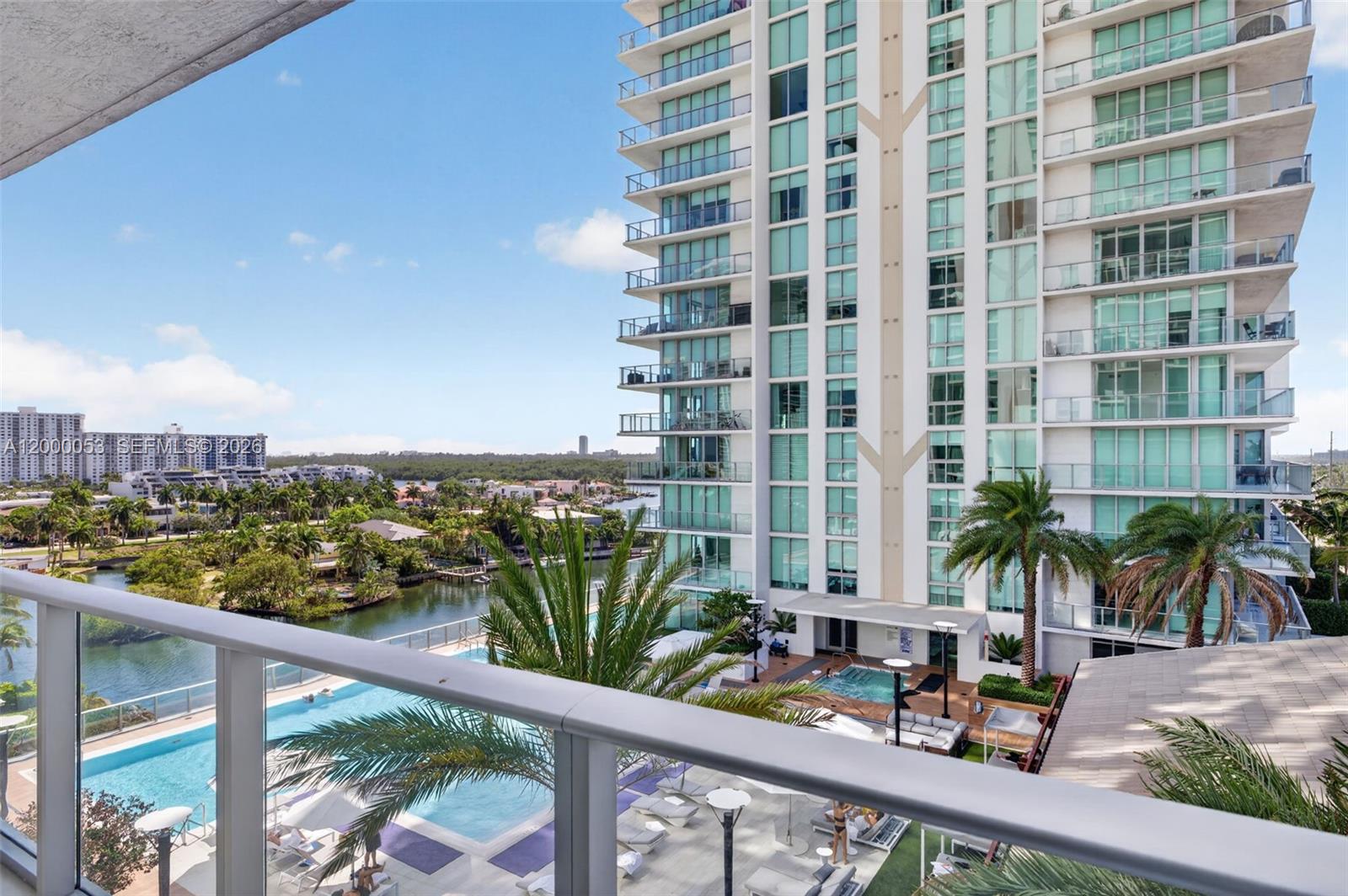 300 Sunny Isles Blvd # 807 Unit: 4-807