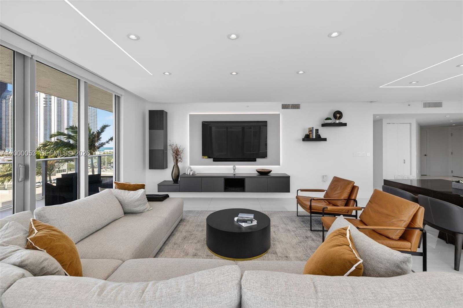 300 Sunny Isles Blvd # 807 Unit: 4-807