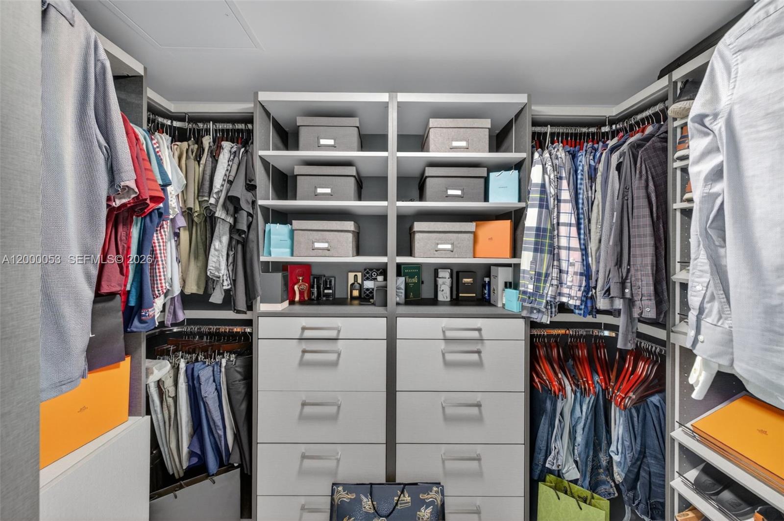 300 Sunny Isles Blvd # 807 Unit: 4-807