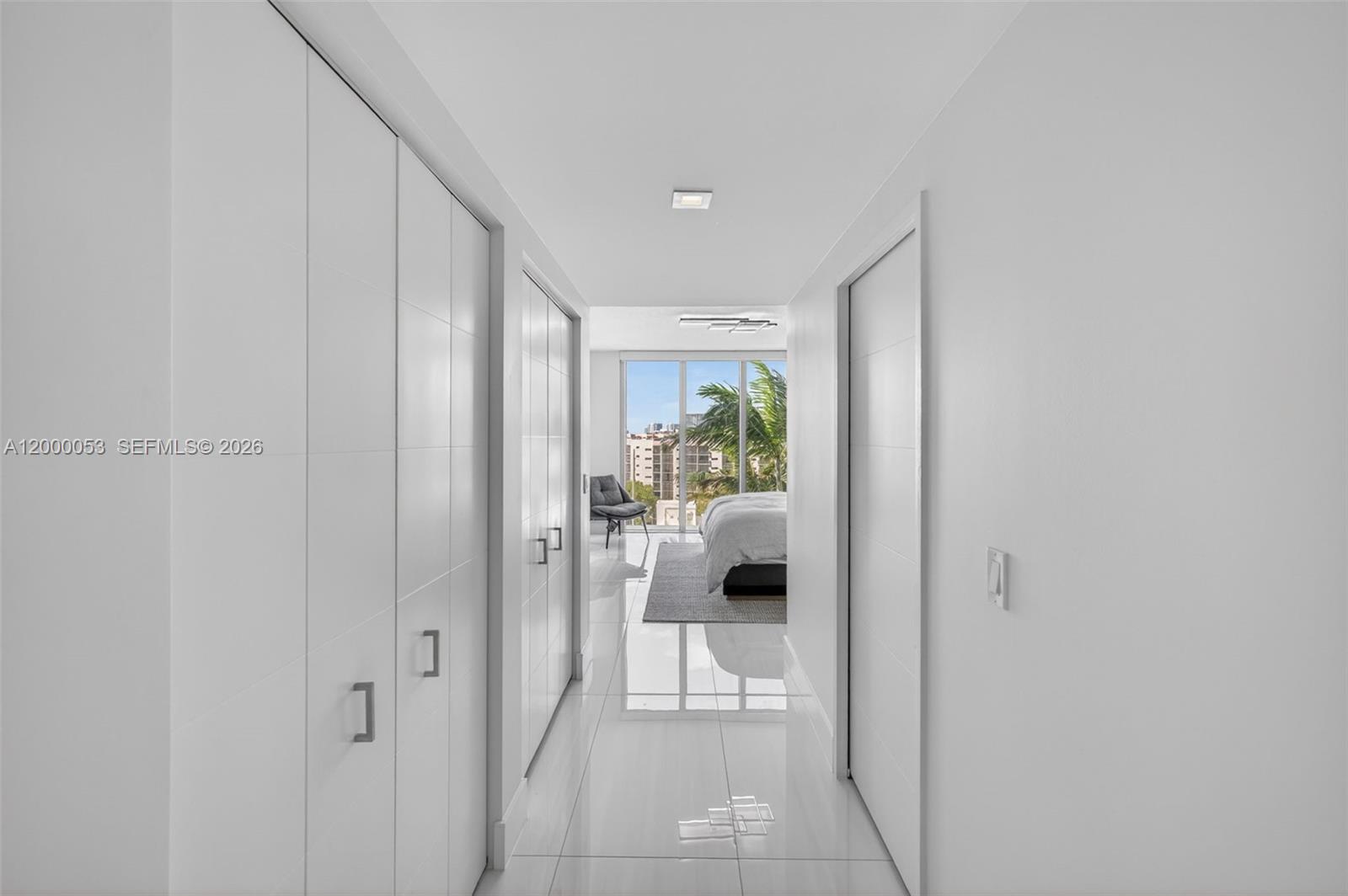 300 Sunny Isles Blvd # 807 Unit: 4-807