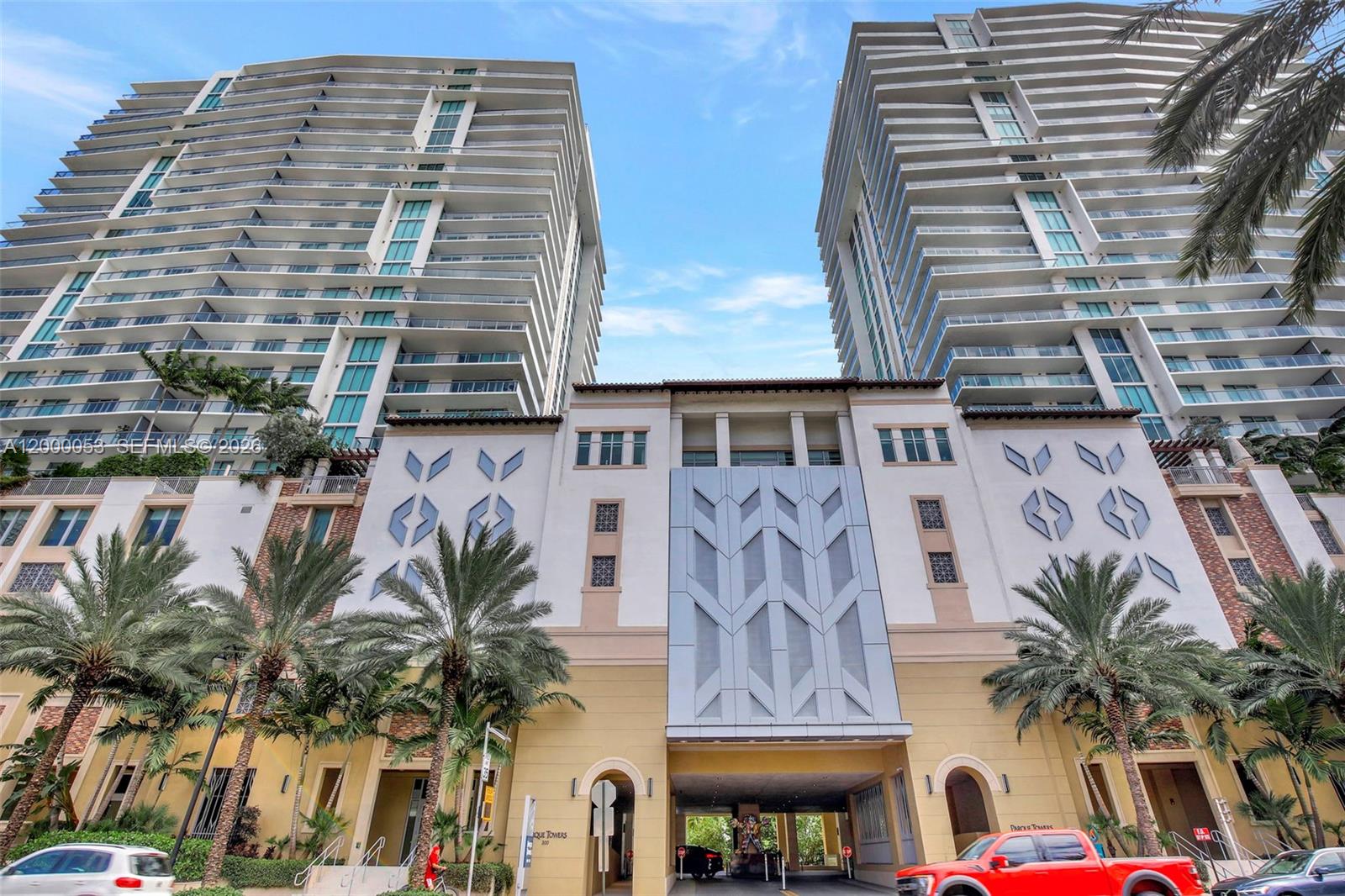 300 Sunny Isles Blvd # 807 Unit: 4-807