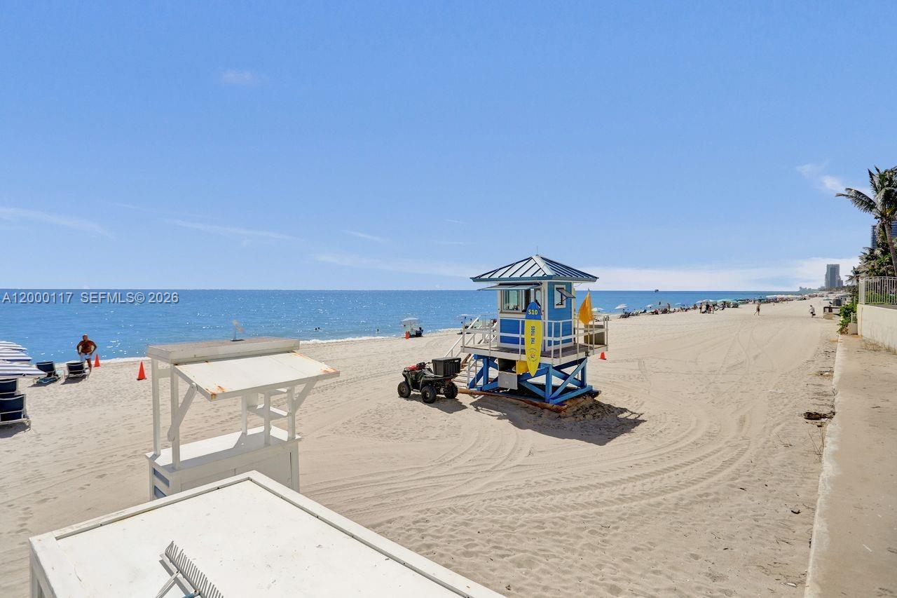 3725 S Ocean Dr # 306