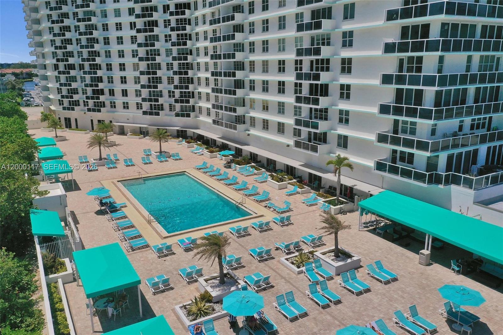 3725 S Ocean Dr # 306