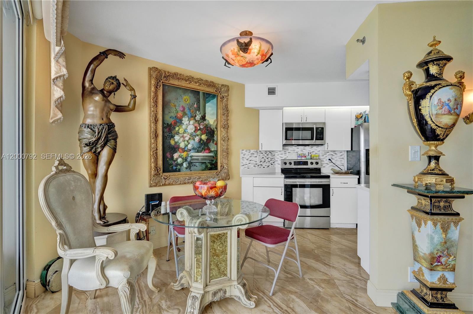 16485 Collins Ave # 832