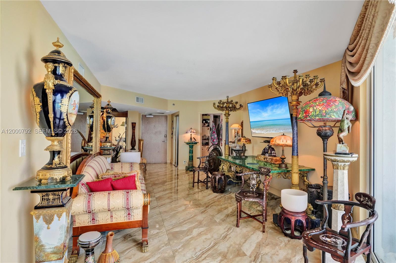 16485 Collins Ave # 832