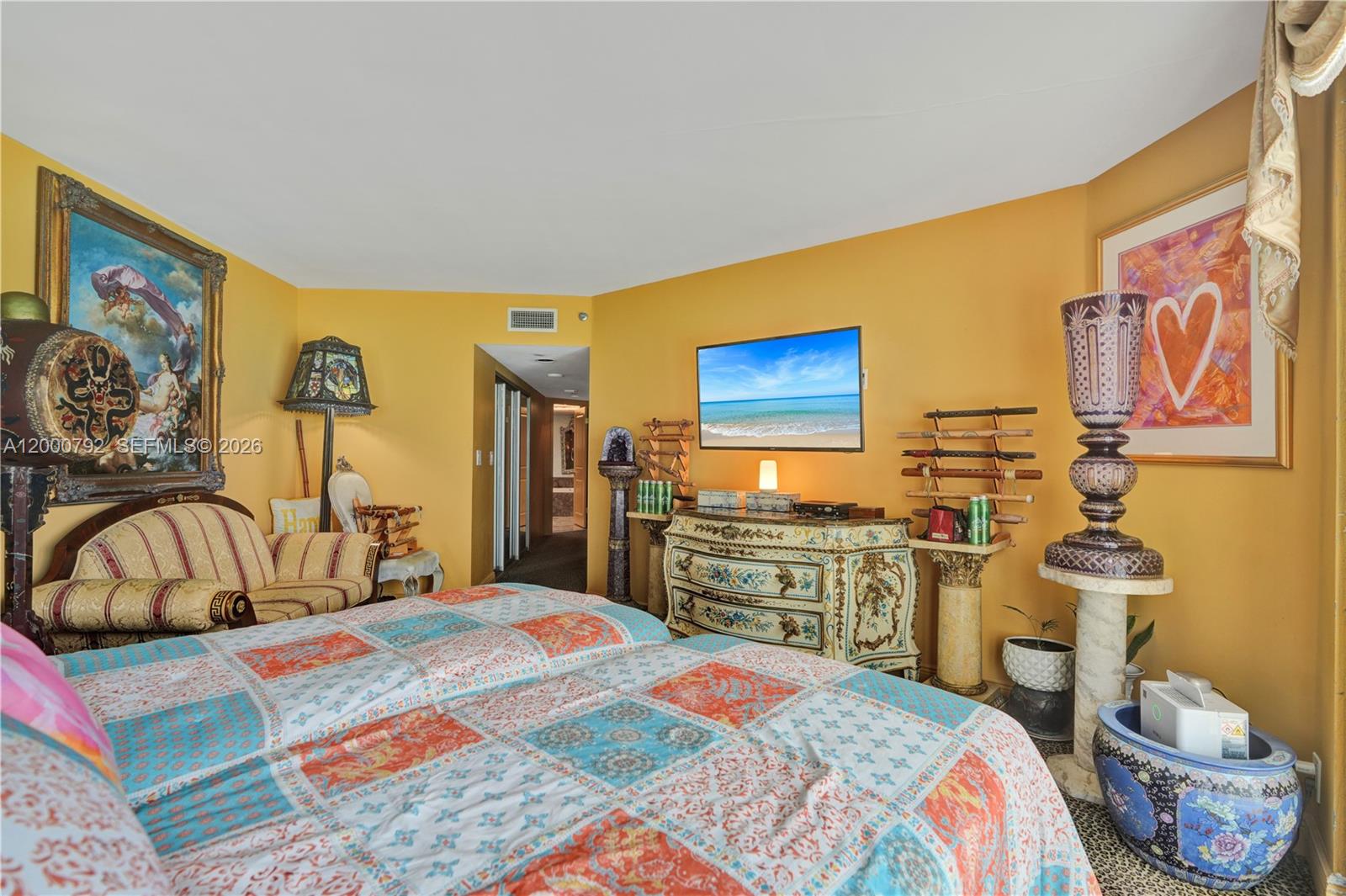 16485 Collins Ave # 832