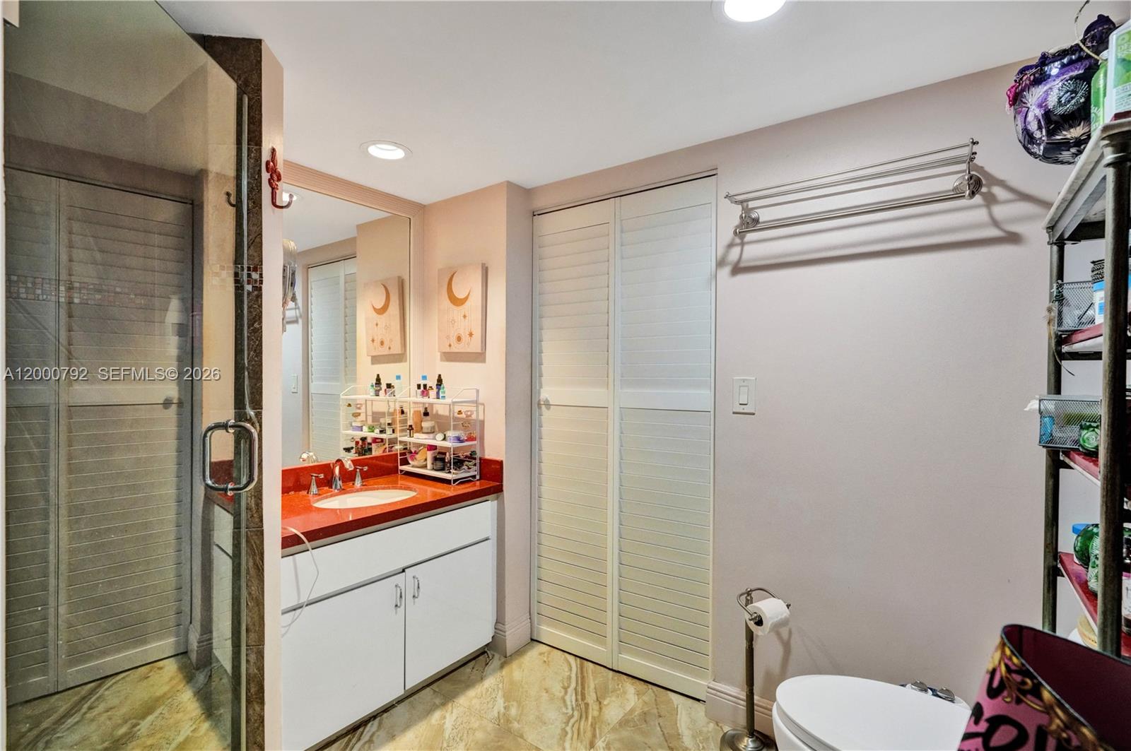 16485 Collins Ave # 832