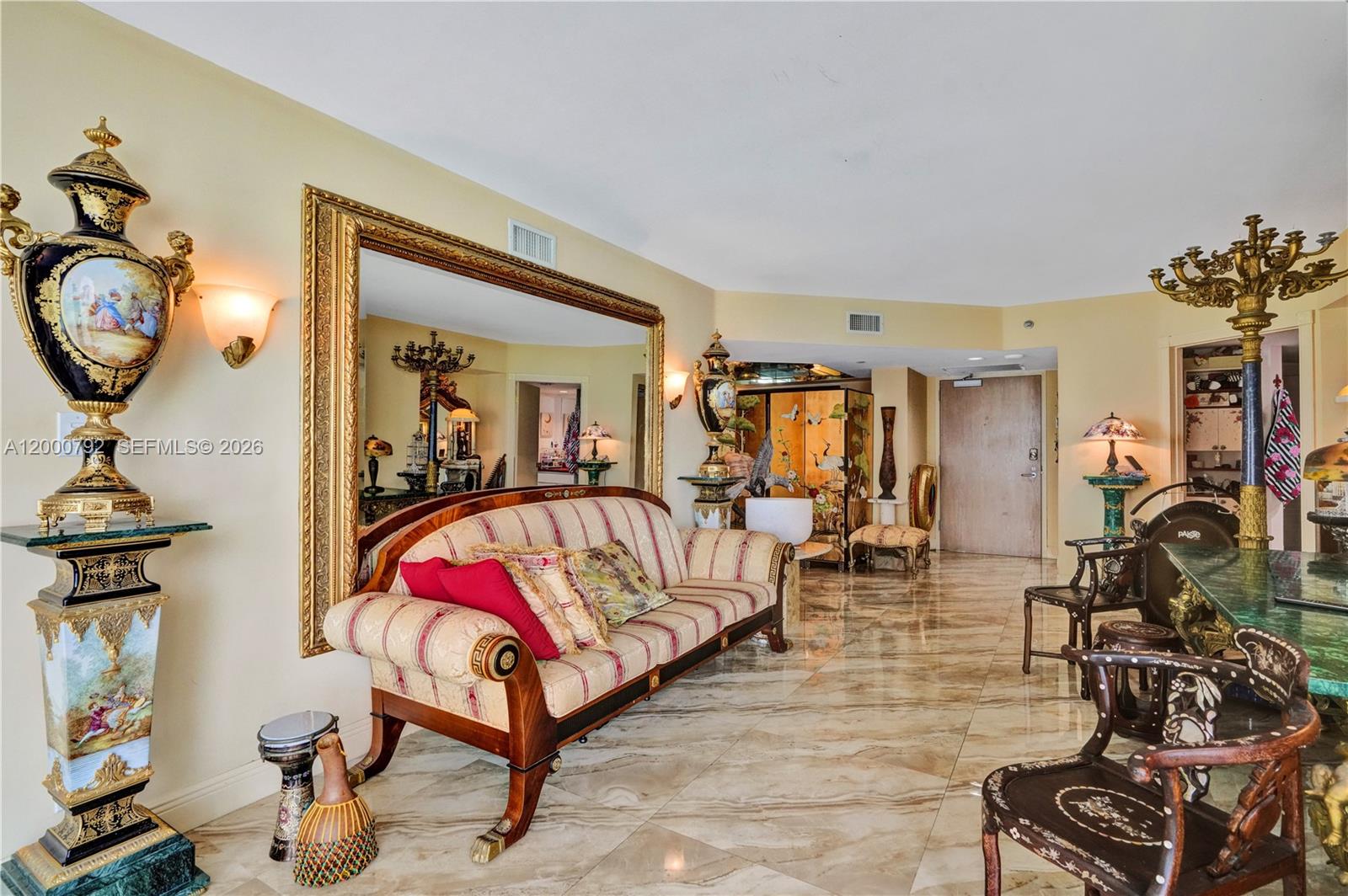16485 Collins Ave # 832