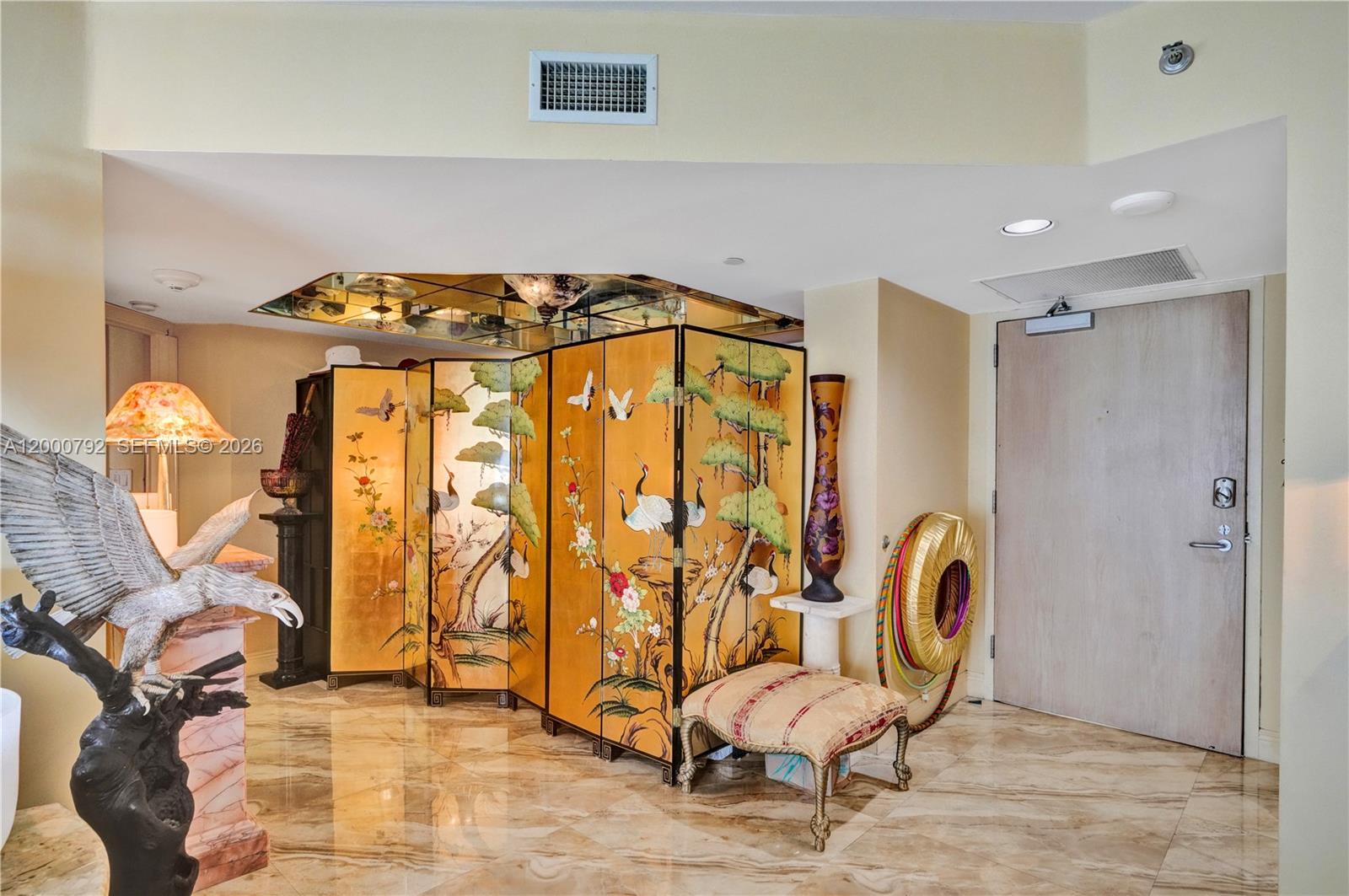 16485 Collins Ave # 832