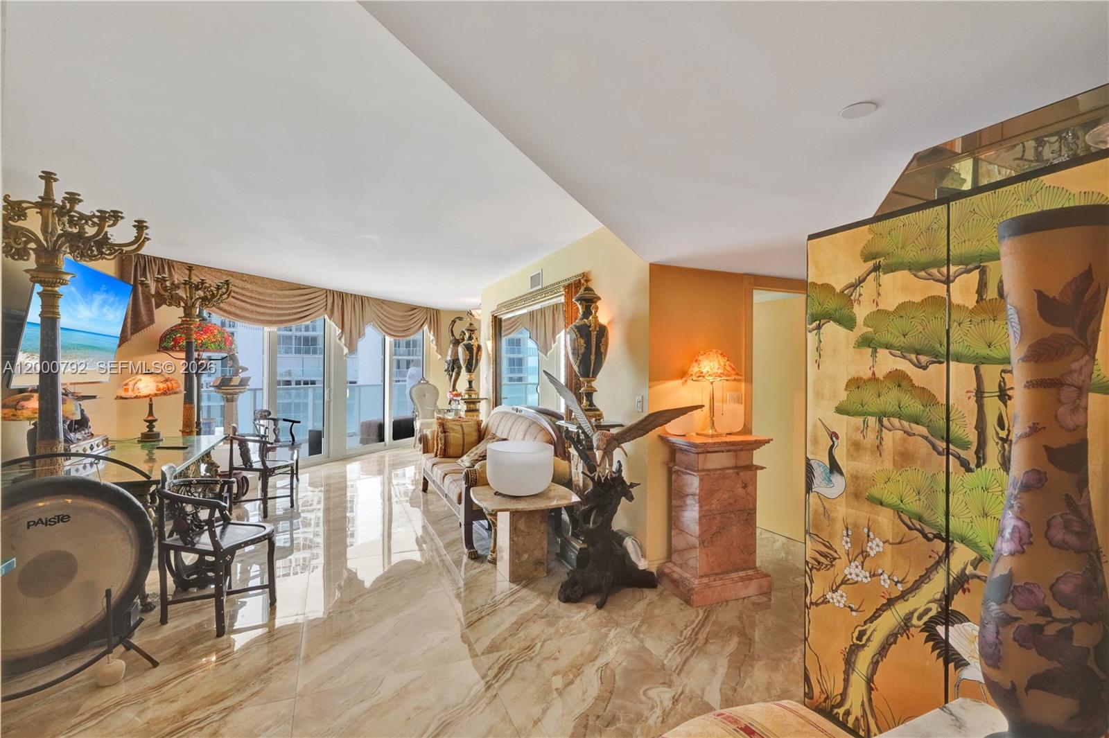 16485 Collins Ave # 832