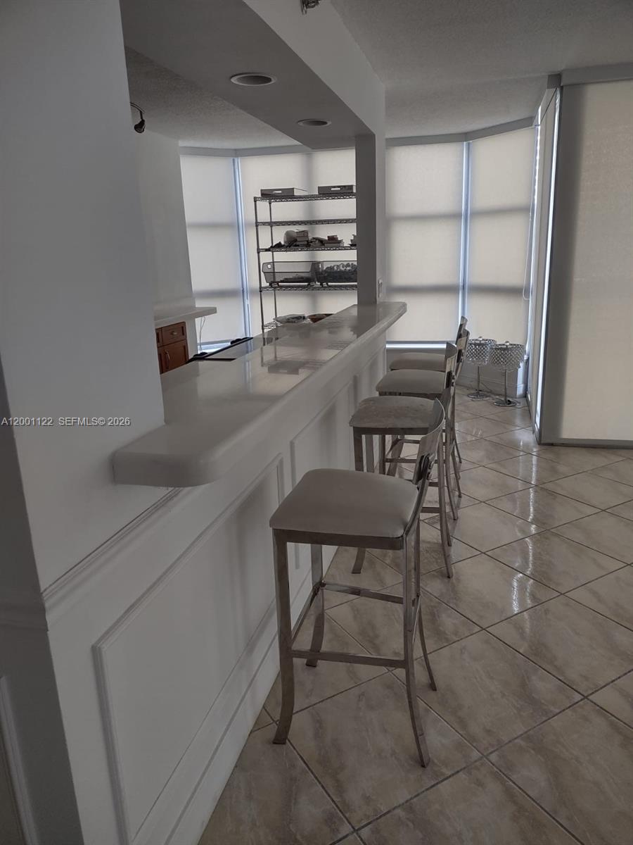 3600 Mystic Pointe Dr # 513