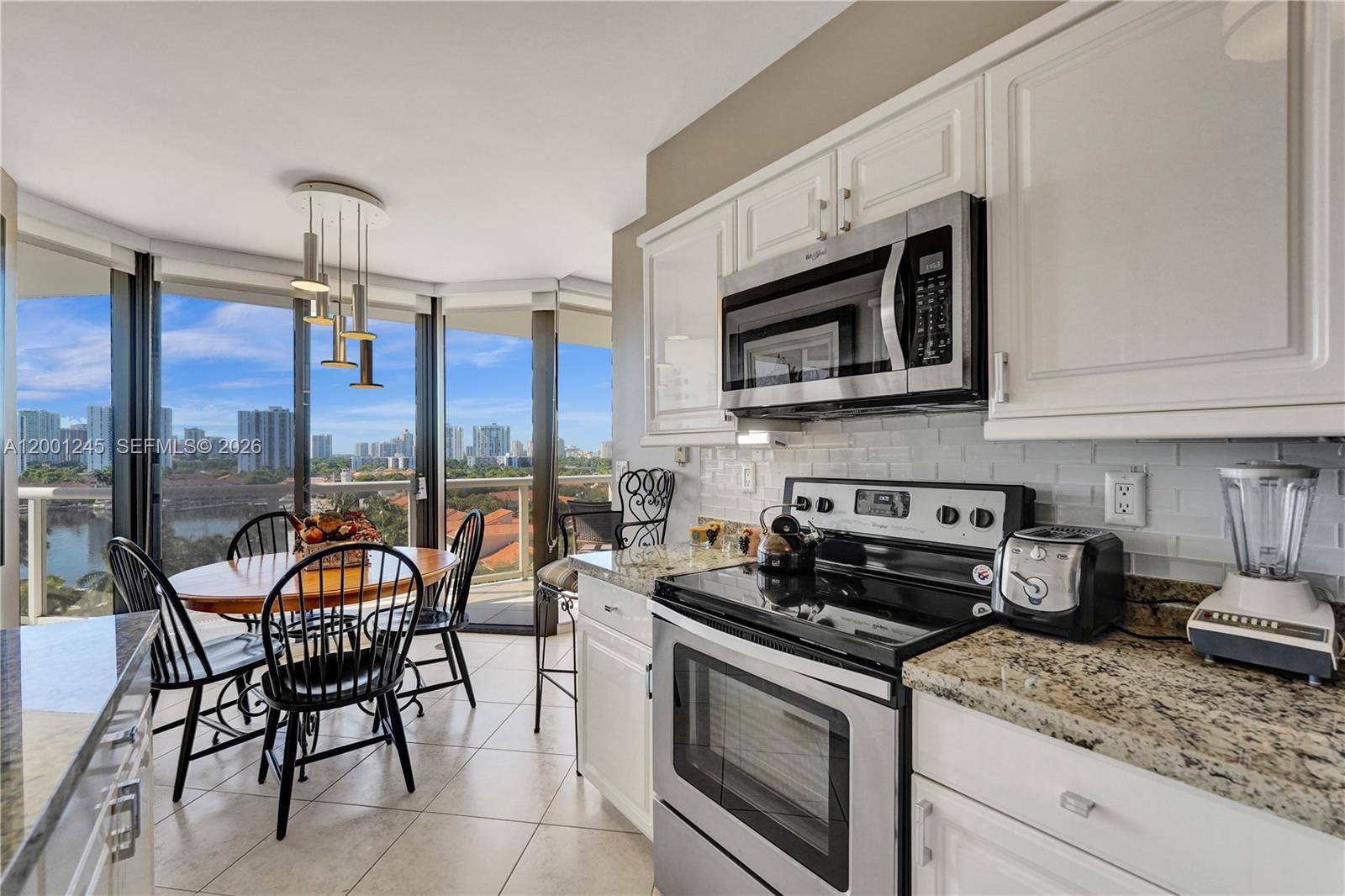 3600 Yacht Club Dr # 904